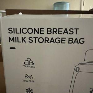 Momcozy Silicone Milk Storage Bags, Reusable Breastmilk Bags for Breastfeeding